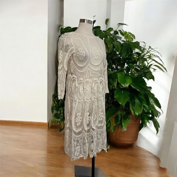 Jen’s Pirate Booty Free People Lace Cream Off White Mini Dress Small - Picture 2 of 7